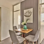 Table Mountain Retreat, Hike, Sea And City Views